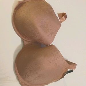 NWT 38G Bra